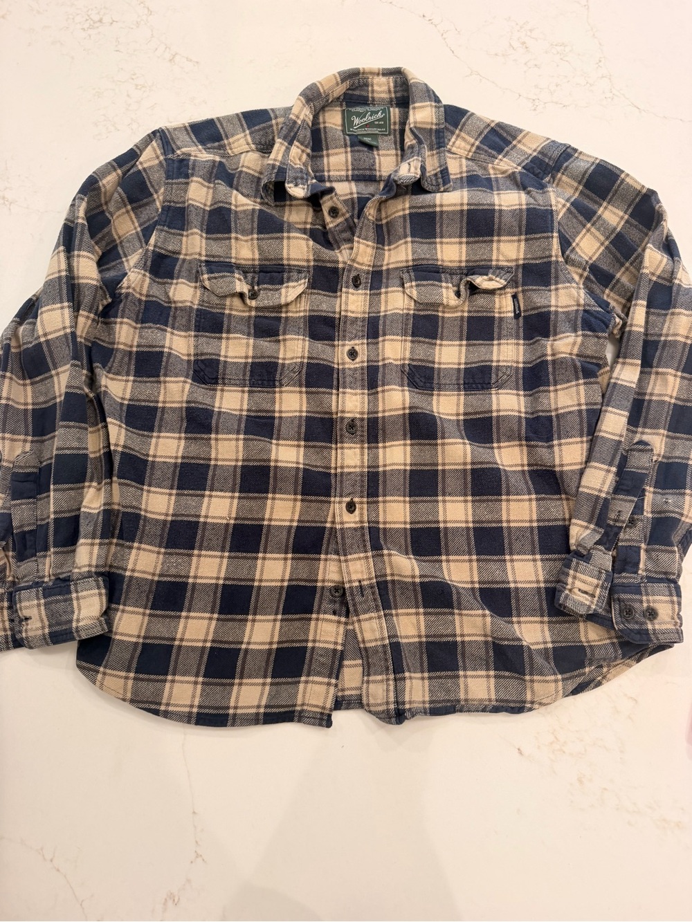 Woolrich Men’s XL Plaid Flannel Button Down Shirt Navy Tan Gray Outdoor Shirt